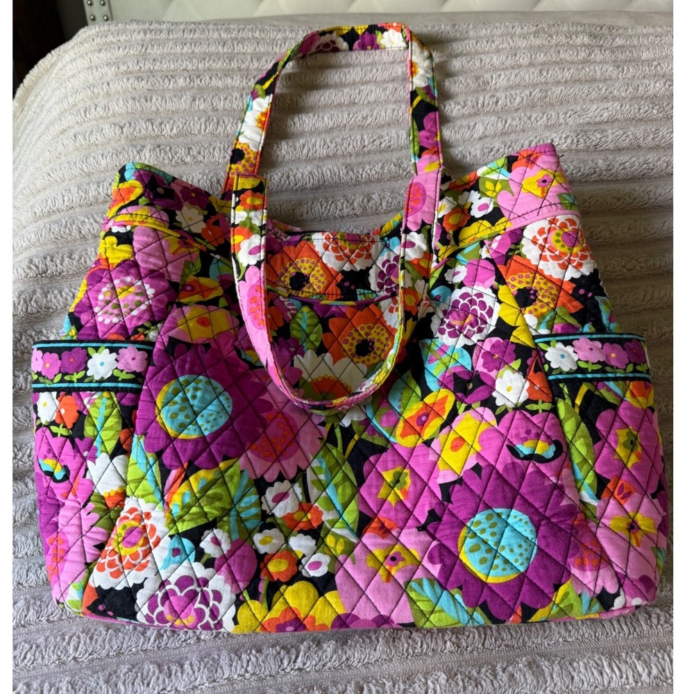 Vera Bradley Va Va Bloom Quilted Cotton Tote Bag Floral Pink Yellow Green Zip - Picture 2 of 10